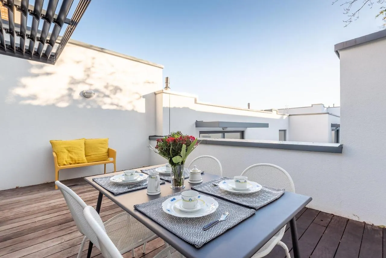 Brussels Cosy Terrace Residence Бельгия